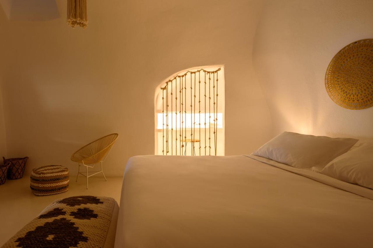Suite Home Santorini Fira  Exterior foto