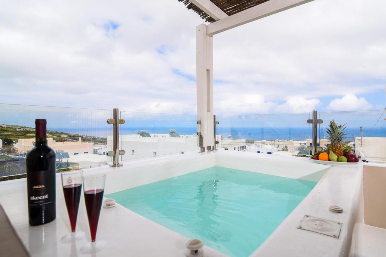Suite Home Santorini Fira  Exterior foto